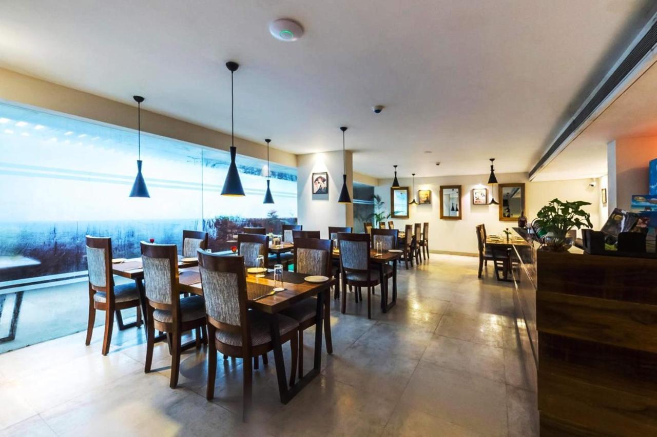 Hotel Citrus Prime Candolm, Goa Candolim Exterior photo